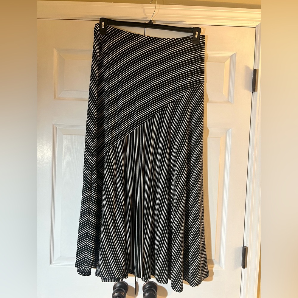 Chico's Black and Gray Asymmetrical A-Line Maxi Skirt
